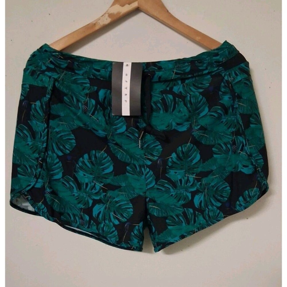 Athletic Works Size XL Tropical Floral Lined Running Shorts